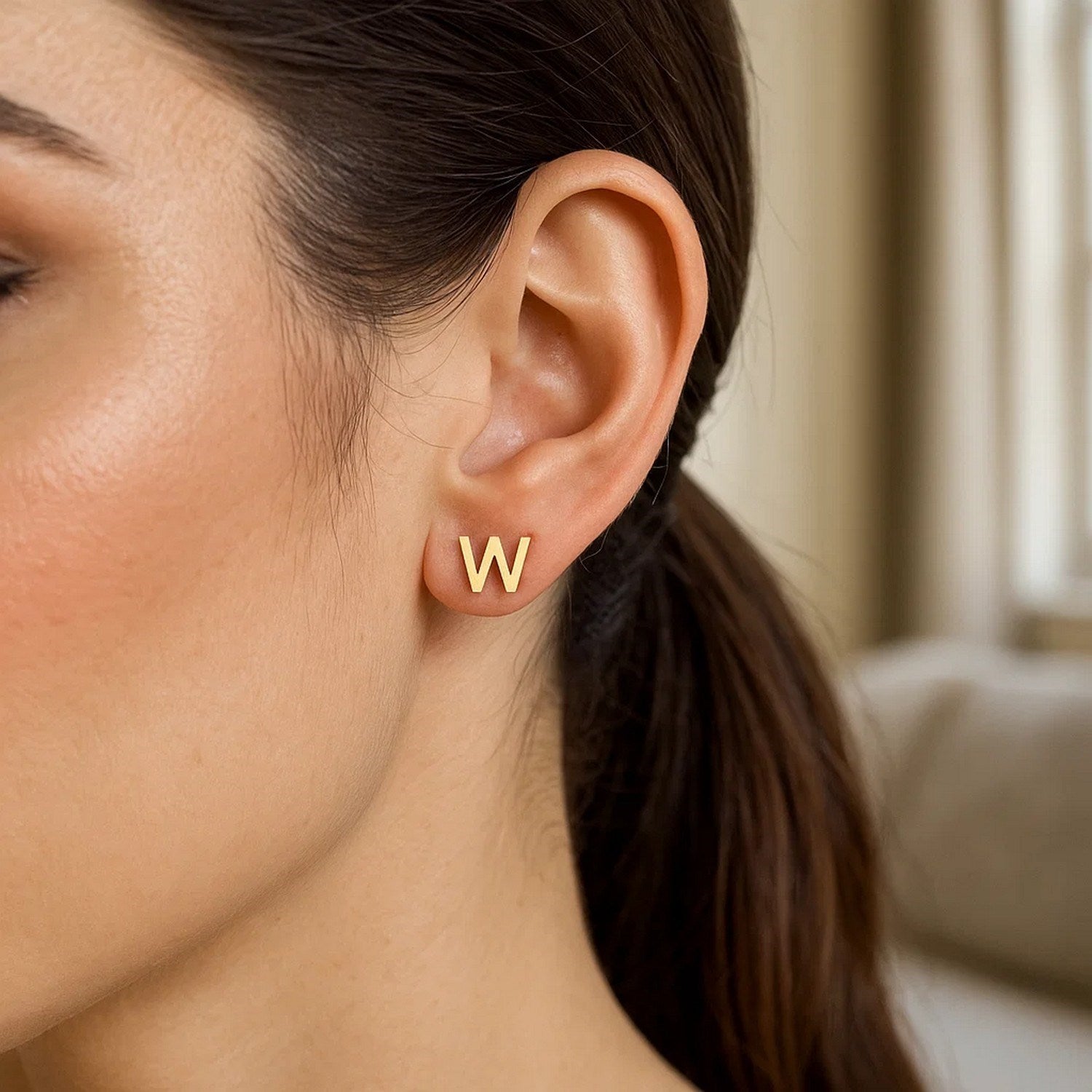 14K Yellow Gold Yours Truly Initial W Stud Earrings