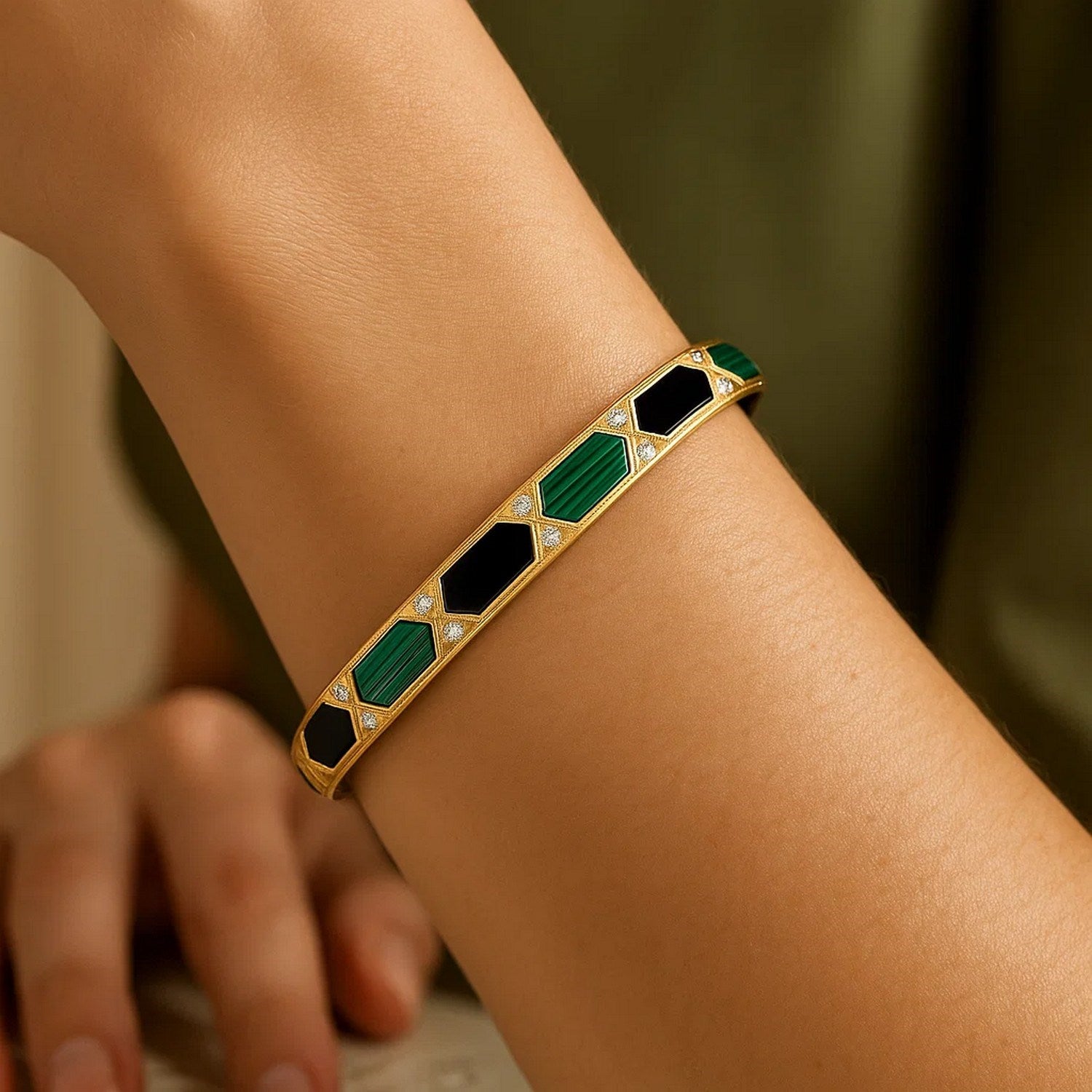 14K Yellow Gold Black And Green Art Deco Hexagon Bangle (6.00 mm)