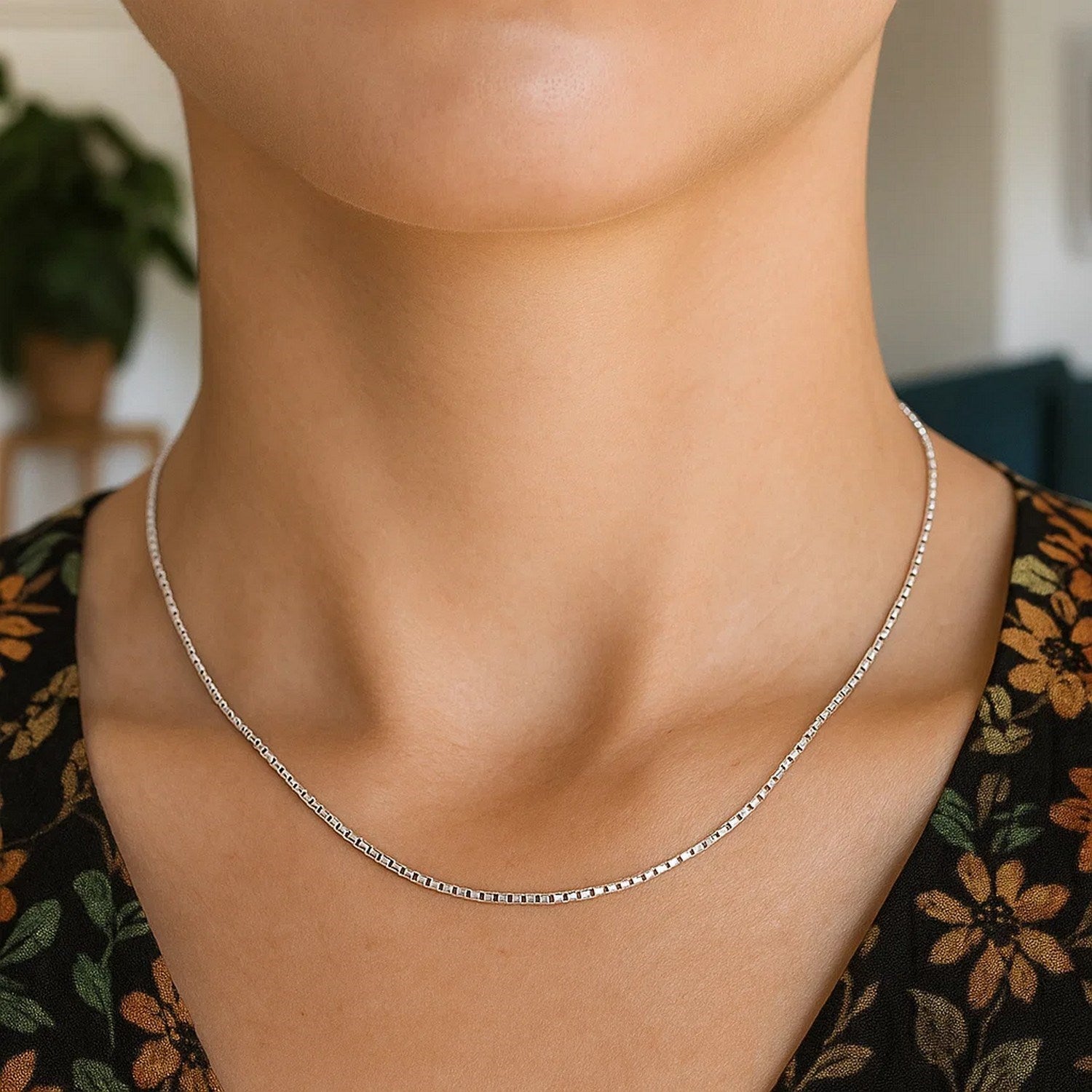 14k White Gold Classic Box Chain (0.60 mm)