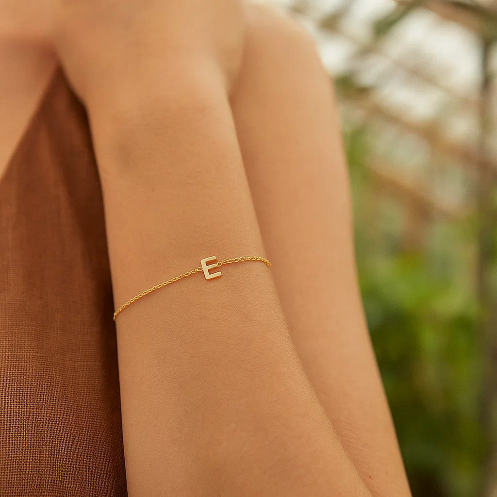 14K Yellow Gold Mini Initial E Bracelet - Close-Up | BIJOLINA