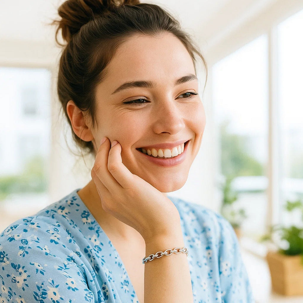 14k White Gold Oval Rolo Bracelet  (4.60 mm) - Angle View | BIJOLINA
