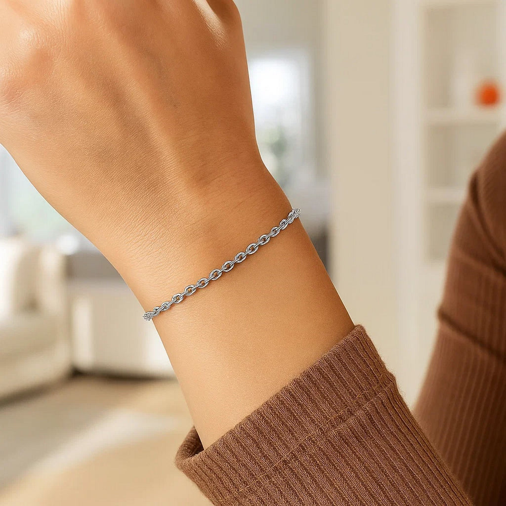 14k White Gold Rolo Bracelet  (2.50 mm) - Angle View | BIJOLINA