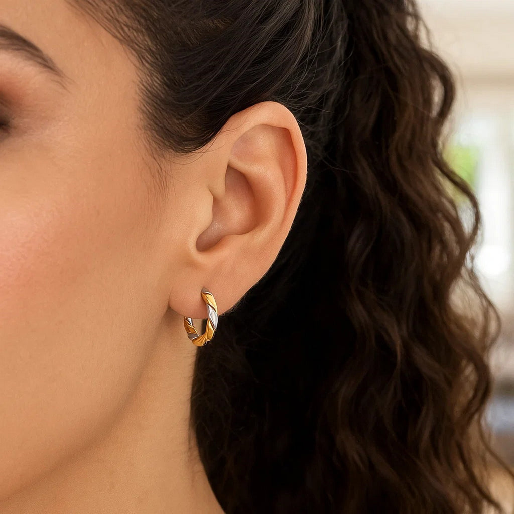 14K Two Tone Gold Twist Hoop Earrings (2.5x15 mm)