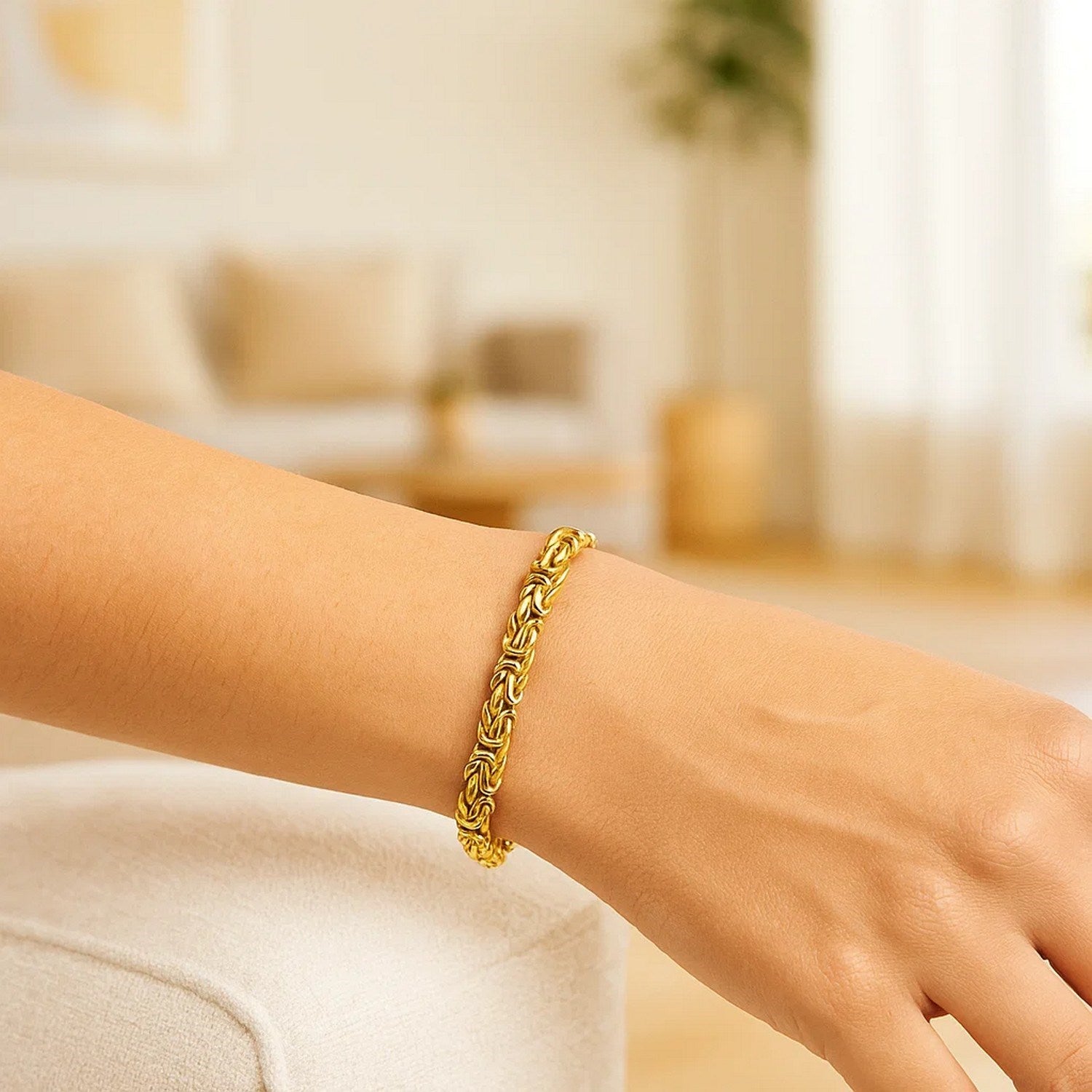 14k Yellow Gold Byzantine Link Stylish Bracelet (9.00 mm)